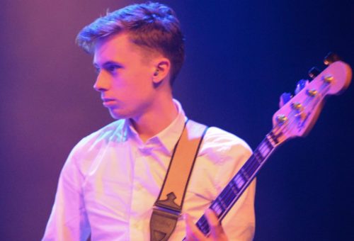 Bassist Robin